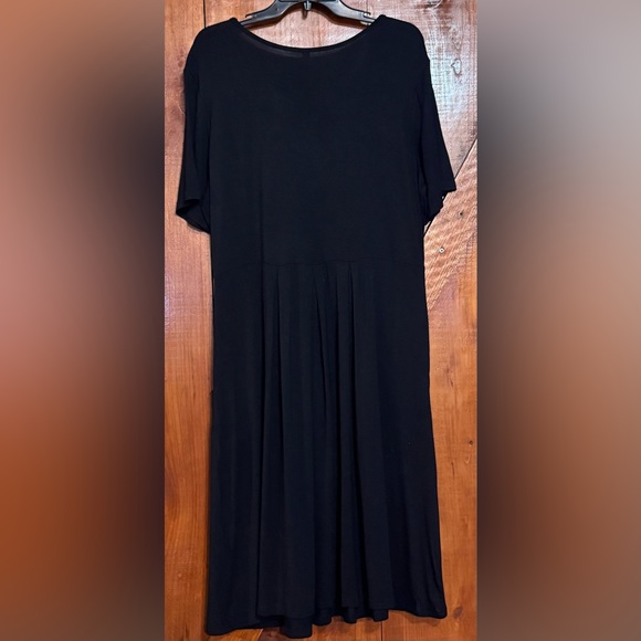 DouBCQ Flowy Pleated Dress With Pockets Sz 2X - Picture 13 of 16